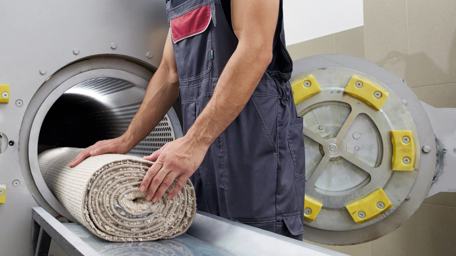 Profesjonalne pranie dywanów – na czym polega i dlaczego warto?